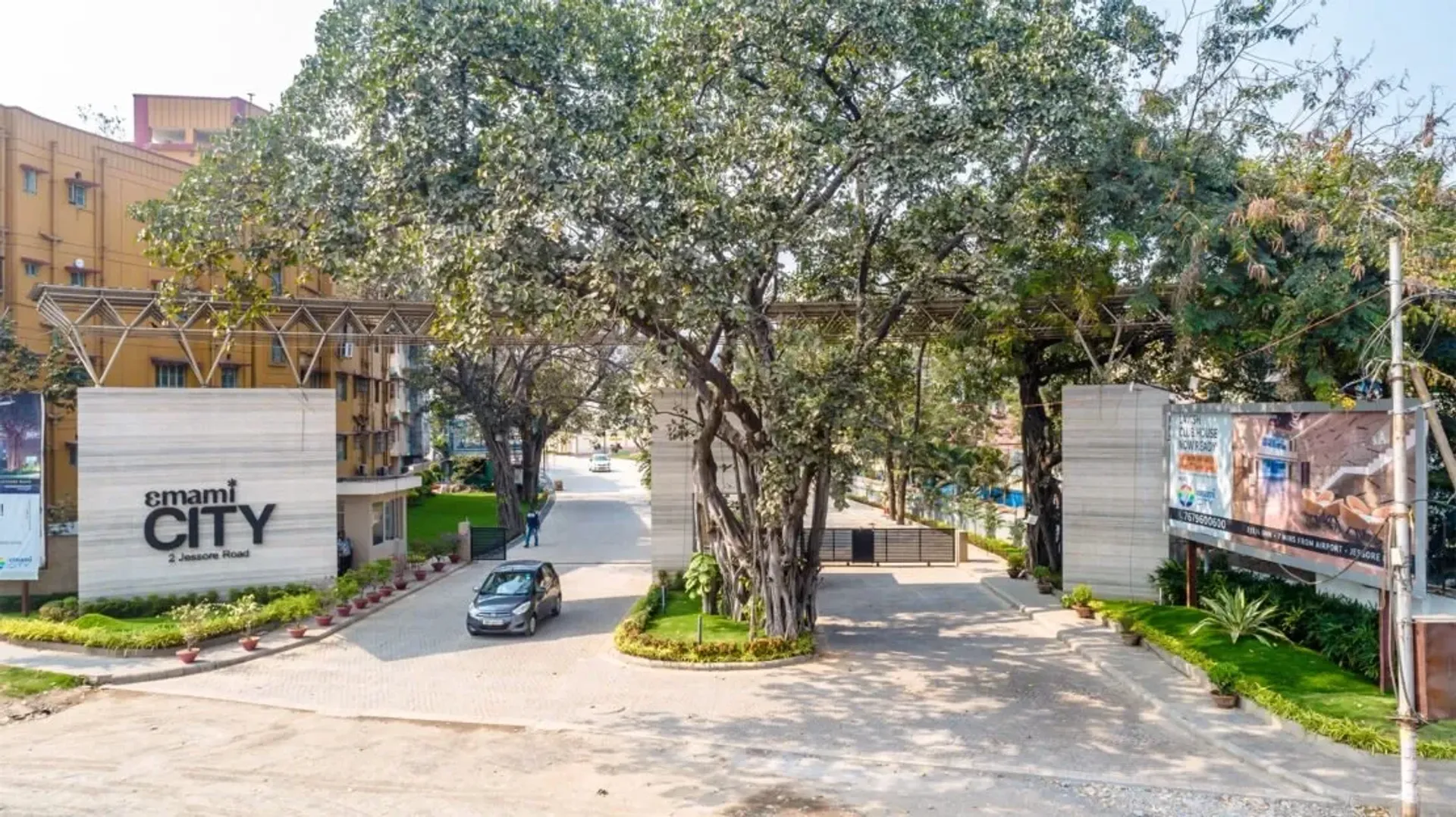 2BHK | Emami City