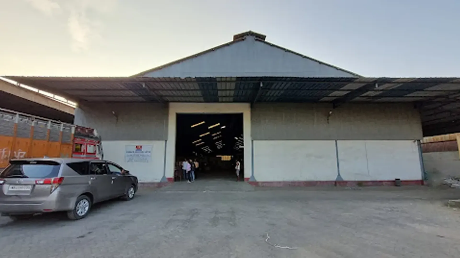 Jangalpur Jalan Complex  | Warehouse
